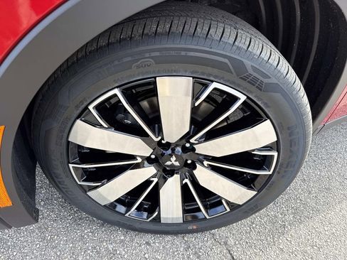 New 2026 Mitsubishi Outlander SE FWD image 10