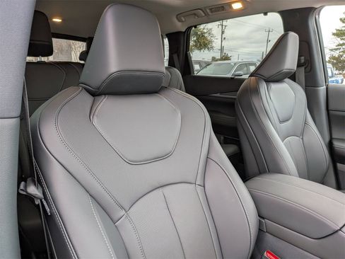 New 2026 INFINITI QX60 Luxe image 38