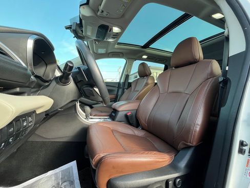 Used 2019 Subaru Ascent Touring w/ Popular Package #2A AWD/4WD image 13