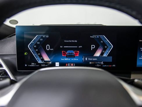 Used 2025 BMW 330i Sedan w/ Premium Package image 36