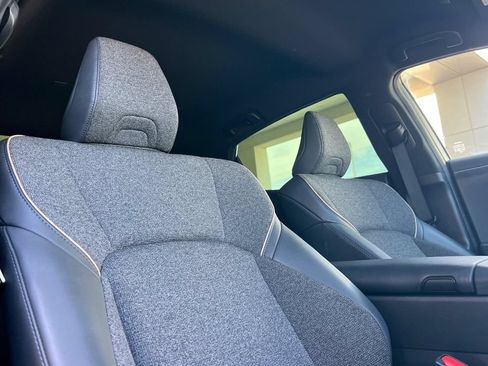 Certified 2023 Toyota Crown AWD/4WD image 18
