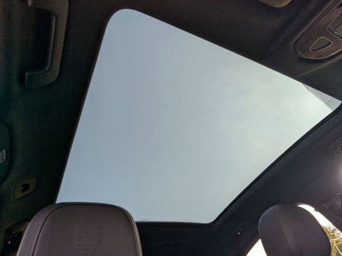 New 2026 Porsche Cayenne S image 27