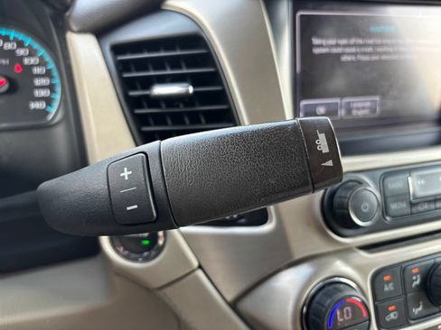 Used 2018 GMC Yukon XL Denali w/ Denali Ultimate Package AWD/4WD image 37