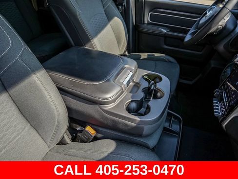Used 2025 RAM 2500 Big Horn AWD/4WD image 18