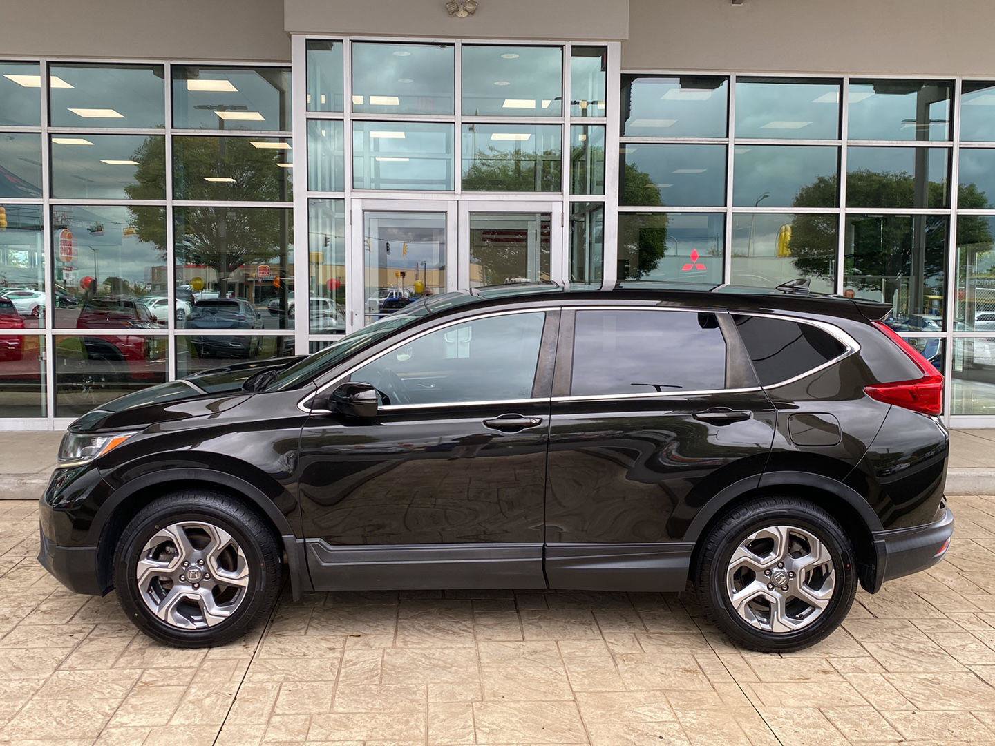 Used 2019 Honda CR-V EX-L image 4