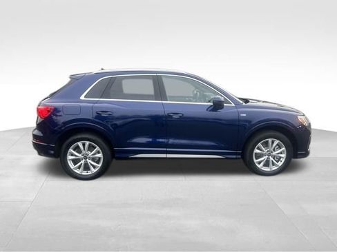 Used 2024 Audi Q3 2.0T Premium Plus image 11