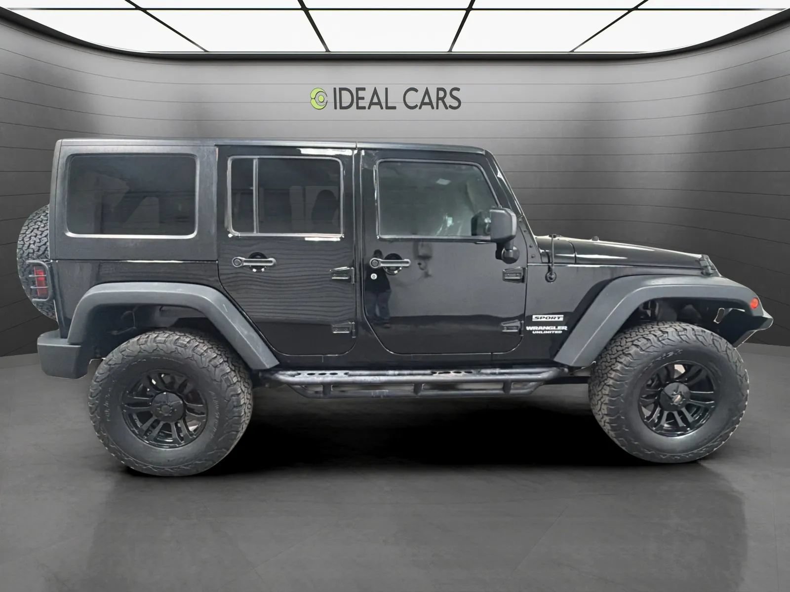 Used 2012 Jeep Wrangler Unlimited Sport AWD/4WD image 4