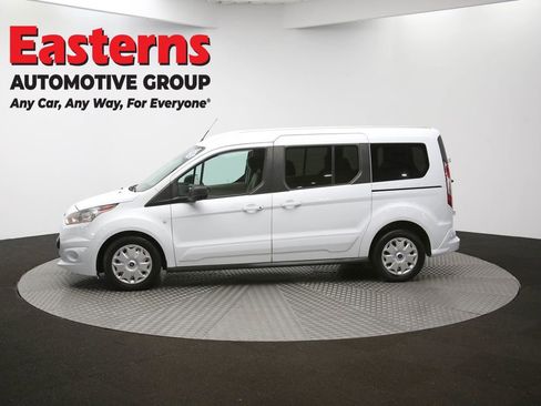 Used 2017 Ford Transit Connect XLT image 58
