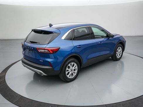 Certified 2023 Ford Escape Active w/ Tech Pack #2 image 4