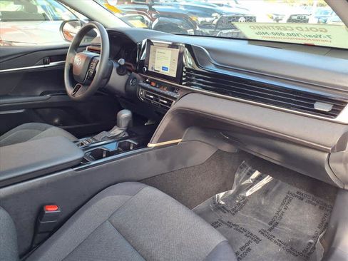 Certified 2025 Toyota Camry LE image 23