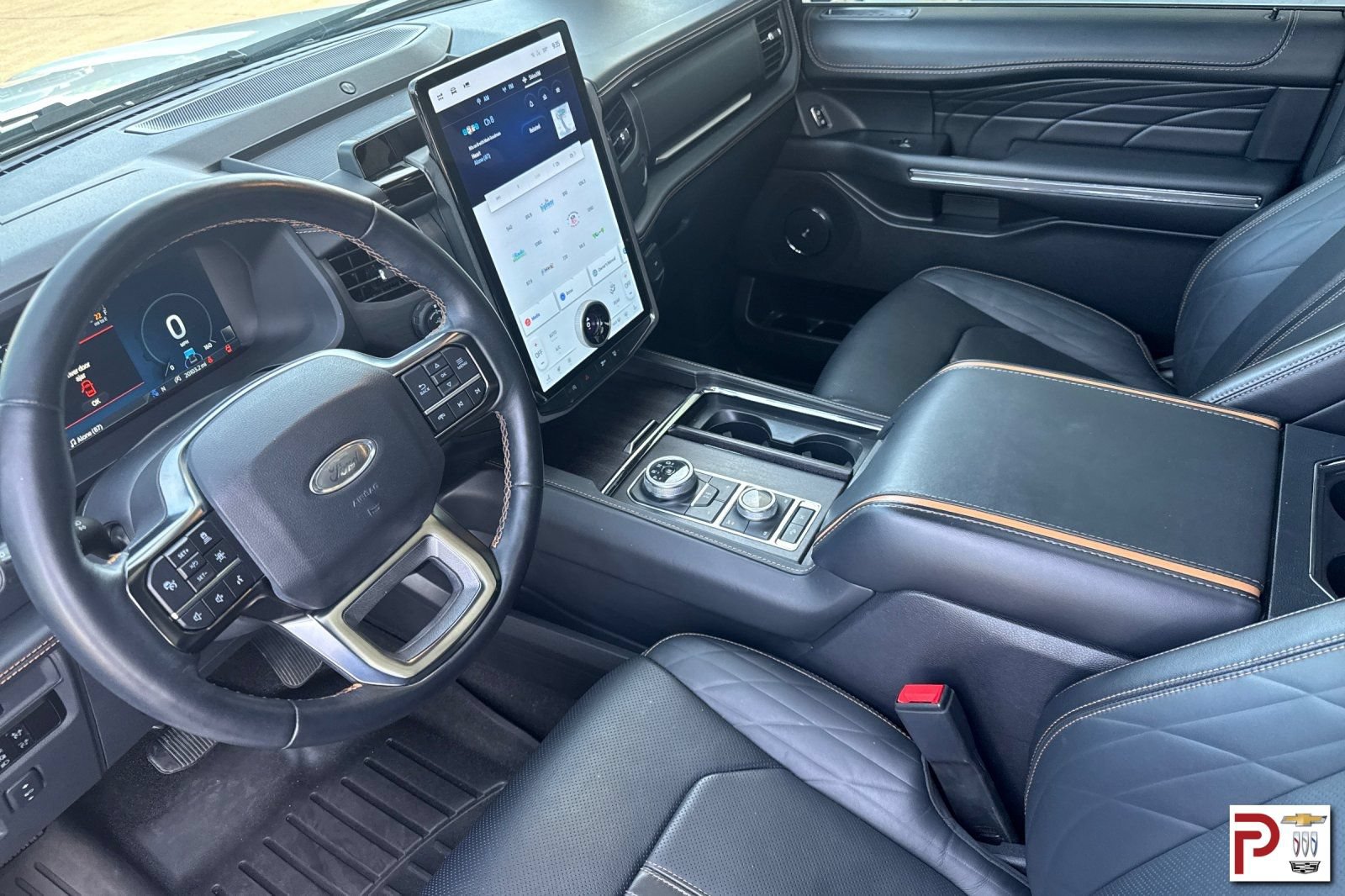 Used 2024 Ford Expedition Platinum AWD/4WD image 10