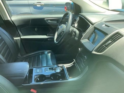 Used 2020 Ford Edge SEL w/ Convenience Package AWD/4WD image 16