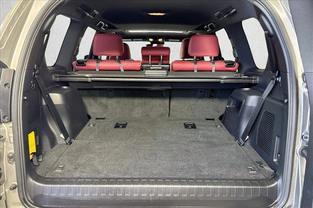 Used 2023 Lexus GX 460 Premium w/ Premium Package AWD/4WD image 25