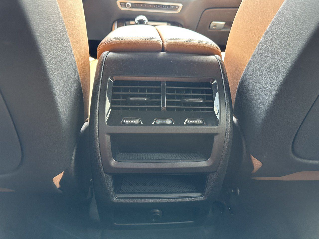 Used 2023 BMW X5 xDrive40i w/ M Sport Package AWD/4WD image 32