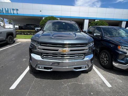 Used 2019 Chevrolet Silverado 1500 LTZ w/ LTZ Plus Package AWD/4WD image 3