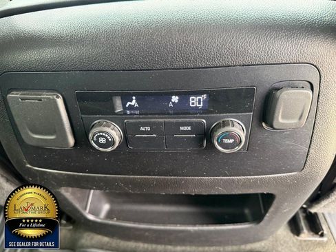 Used 2018 GMC Yukon SLE image 15