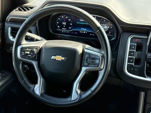 Used 2023 Chevrolet Tahoe LT AWD/4WD image 13