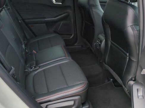 New 2025 Ford Escape ST-Line w/ Tech Pack #1 AWD/4WD image 18