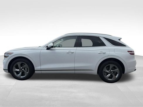 Certified 2026 Genesis GV70 2.5T AWD/4WD image 10