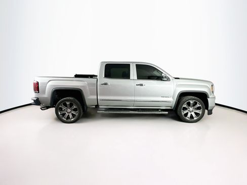 Used 2018 GMC Sierra 1500 Denali AWD/4WD image 10