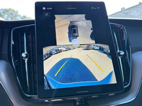 New 2026 Volvo XC60 B5 Ultra w/ Climate Package image 26