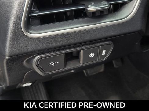 Certified 2025 Kia K4 FWD image 17