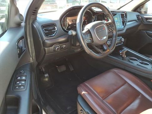 Used 2025 Dodge Durango GT AWD/4WD image 17
