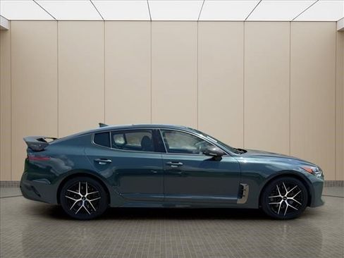 Used 2022 Kia Stinger GT-Line w/ Sun & Sound Package AWD/4WD image 13
