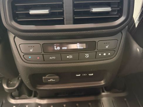 Used 2024 Honda Ridgeline Black Edition image 15