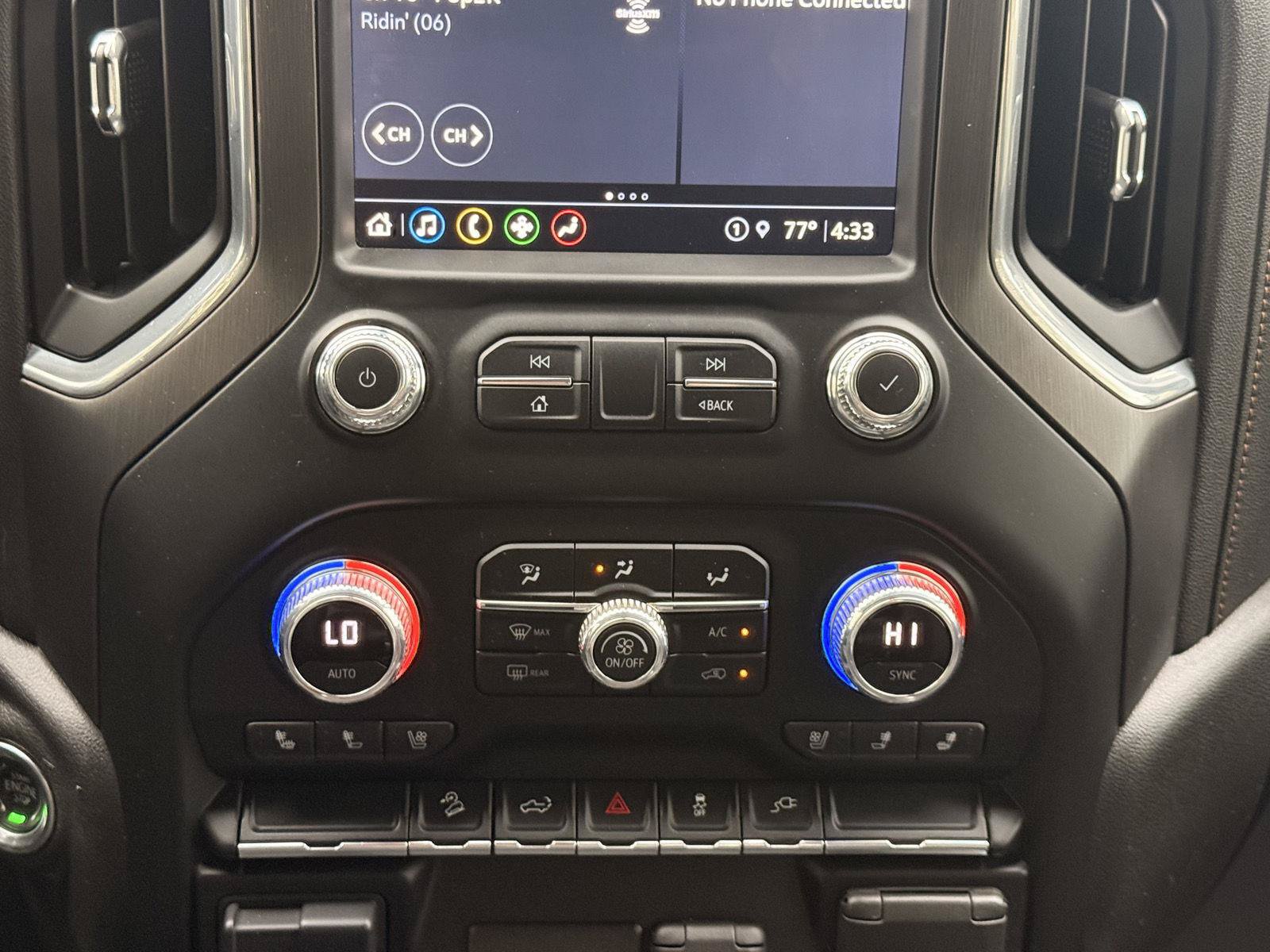 Used 2022 GMC Sierra 2500 AT4 AWD/4WD image 27