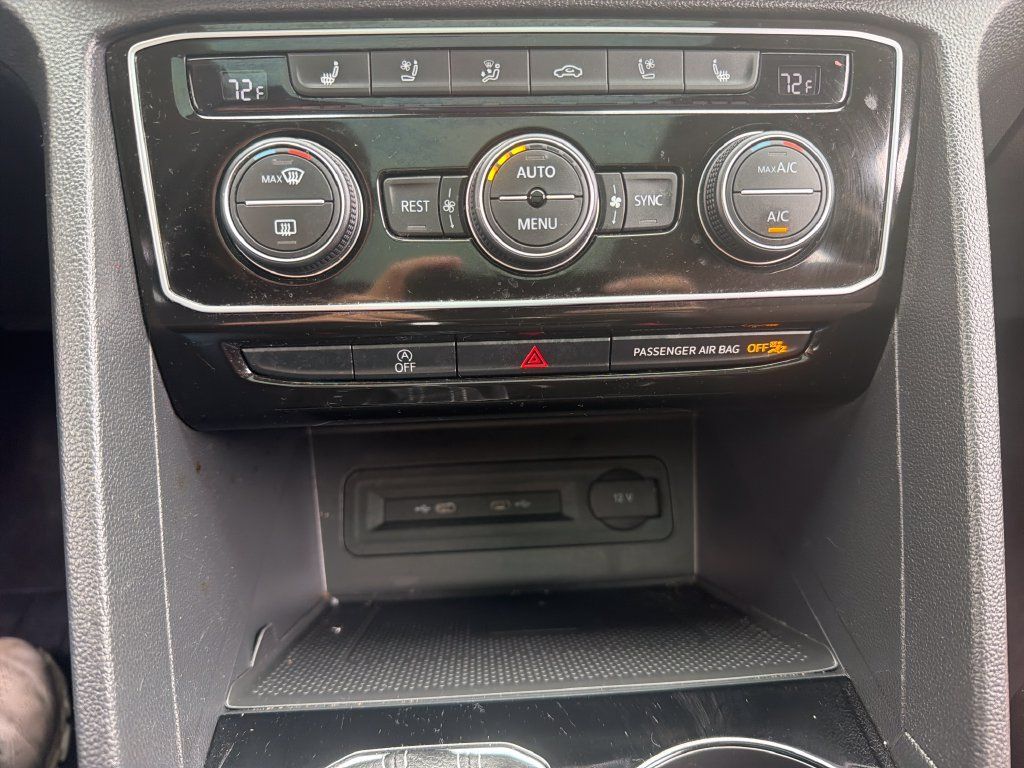 Used 2023 Volkswagen Atlas SEL Premium AWD/4WD image 19