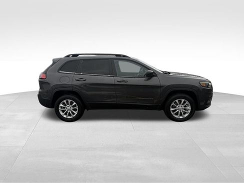 Used 2022 Jeep Cherokee Latitude Lux w/ Sun & Sound Group image 9