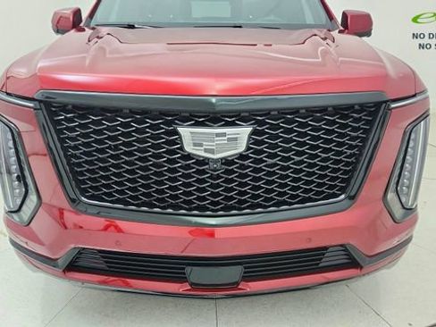 Used 2026 Cadillac Escalade Sport w/ LPO, ONYX Package AWD/4WD image 9