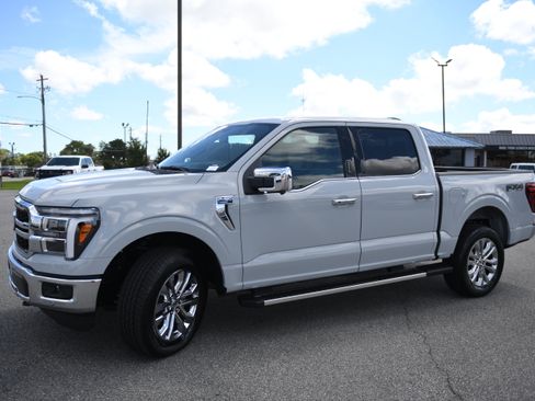 New 2026 Ford F150 Lariat w/ Equipment Group 502A High AWD/4WD image 5