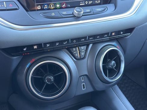 Used 2022 Chevrolet Blazer LT w/ LPO, Black Accent Package image 21