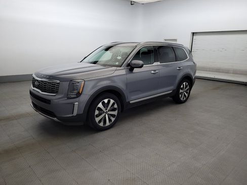 Used 2020 Kia Telluride S AWD/4WD image 2