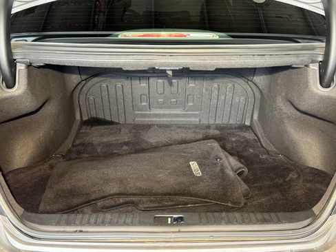 Used 2012 Hyundai Equus Signature RWD image 37