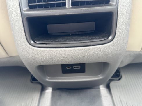 Used 2021 Cadillac XT5 Premium Luxury image 64