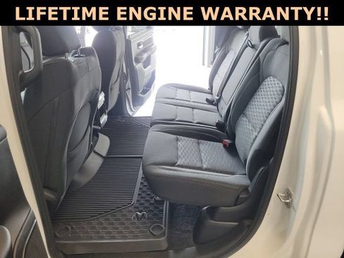 Used 2025 RAM 1500 Big Horn AWD/4WD image 32