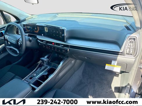 New 2026 Kia Sorento LX image 14