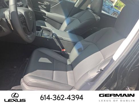 Used 2025 Lexus ES 350 w/ Premium Package FWD image 35
