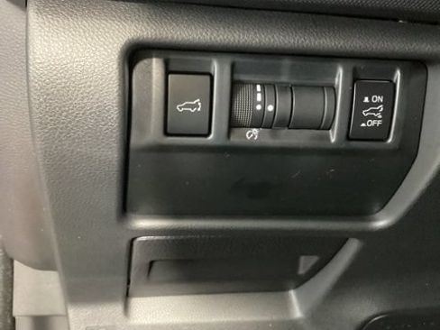 Certified 2026 Subaru Forester Premium AWD/4WD image 19