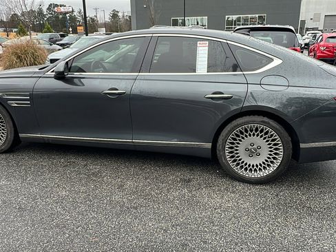 Used 2022 Genesis G80 2.5T w/ Advanced Package image 11