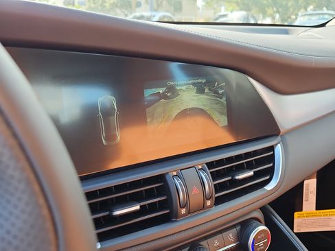 New 2024 Alfa Romeo Giulia Ti image 12