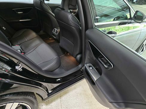 Used 2023 Mercedes-Benz C 300 Sedan image 13