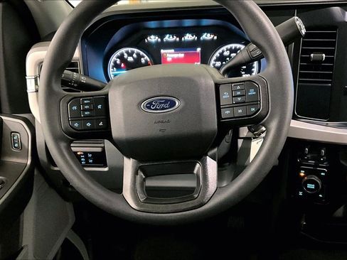 New 2026 Ford F350 XLT w/ FX4 Off-Road Package image 5