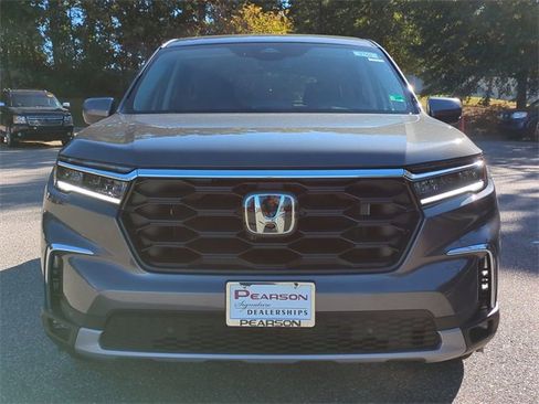 New 2025 Honda Pilot EX-L image 8