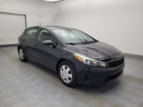 Used 2017 Kia Forte LX FWD image 13