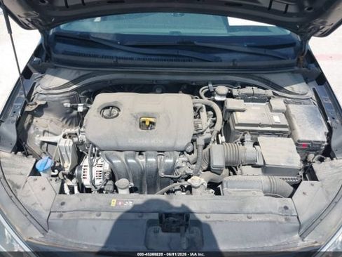 Used 2020 Hyundai Elantra SE FWD image 10