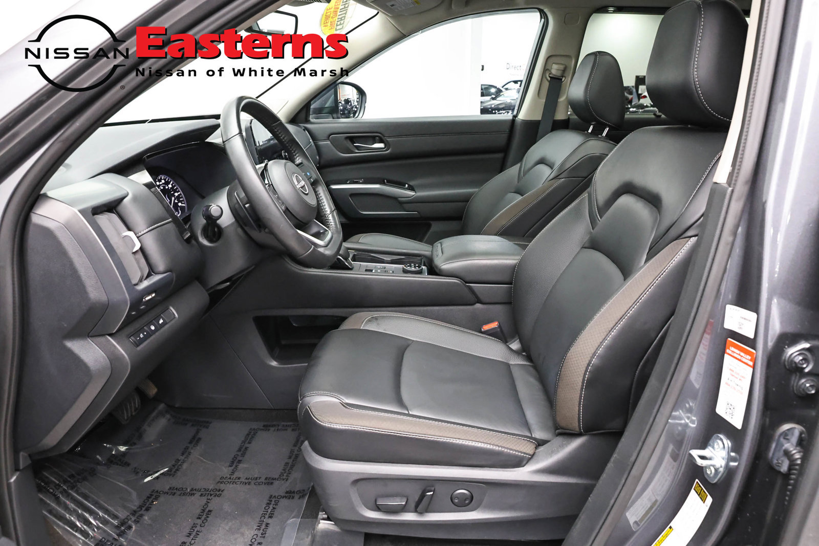 Used 2024 Nissan Pathfinder SL AWD/4WD image 71
